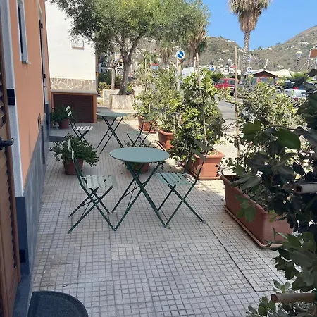 By The Port Apartment *