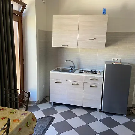 Apartment By The Port *